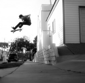 8_evankickflipweb-500x333